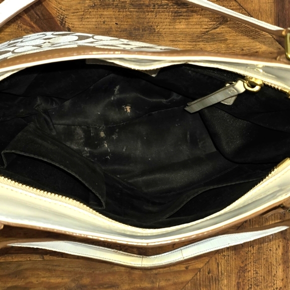 Coach Brown and Cream Signature Tote Bag - Picture 5 of 10